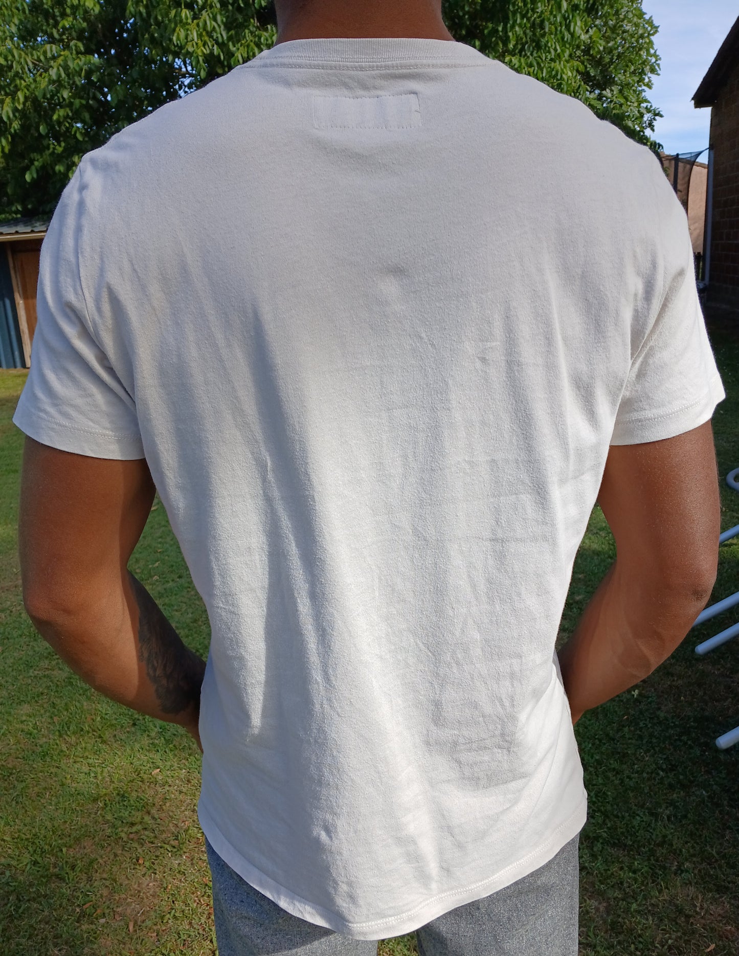 T-shirt abercrombie & fitch taille M