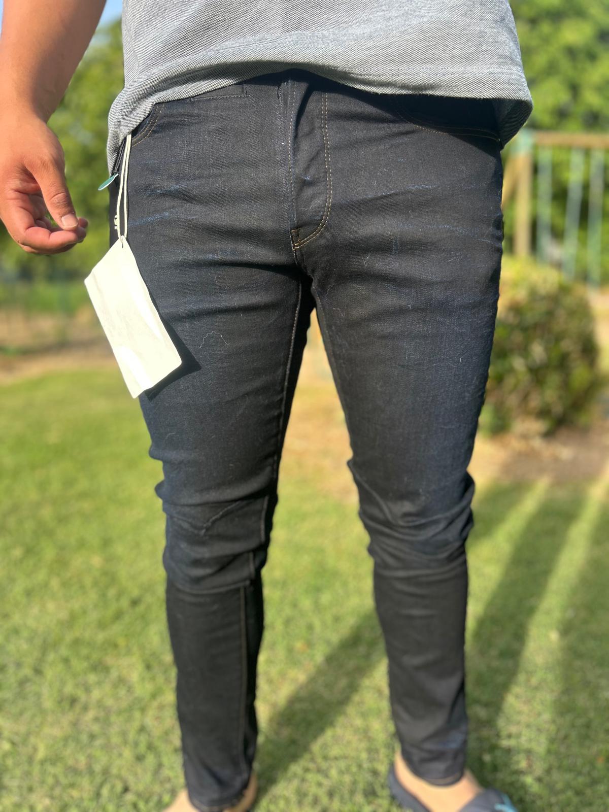 Pantalon G-STAR neuf avec étiquette taille 38