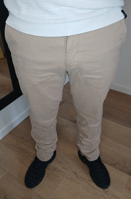 Pantalon kiabi taille 44