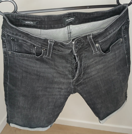 Short jack & jones taille S