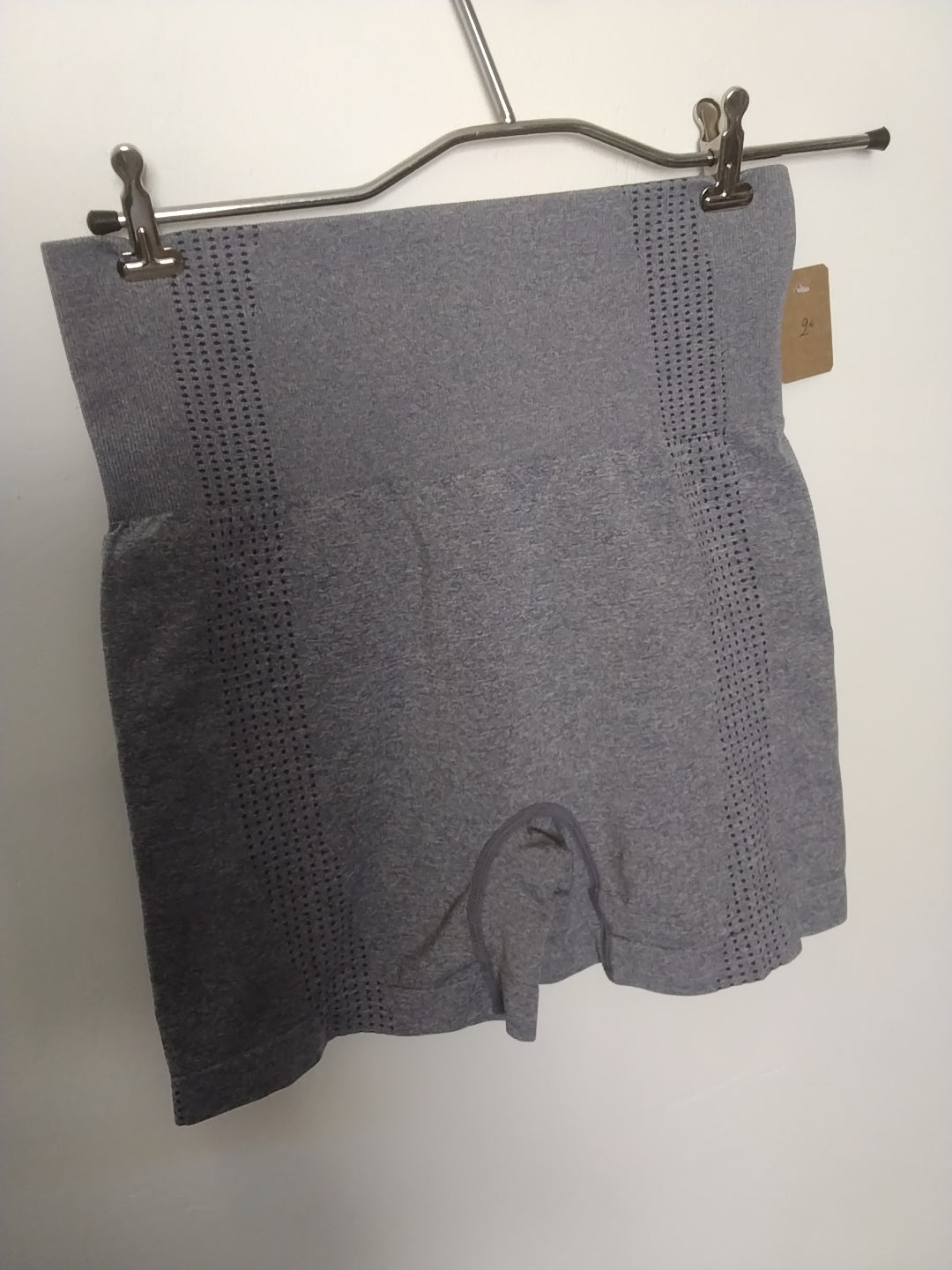 Short de sport taille S