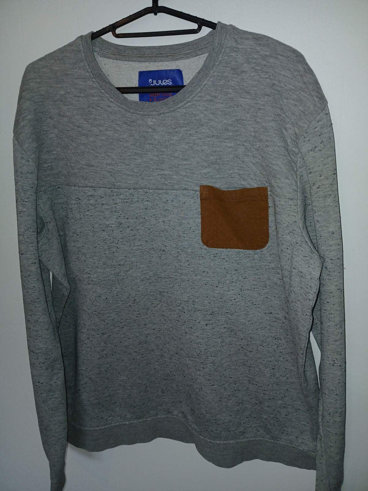 Pull jules ( L )