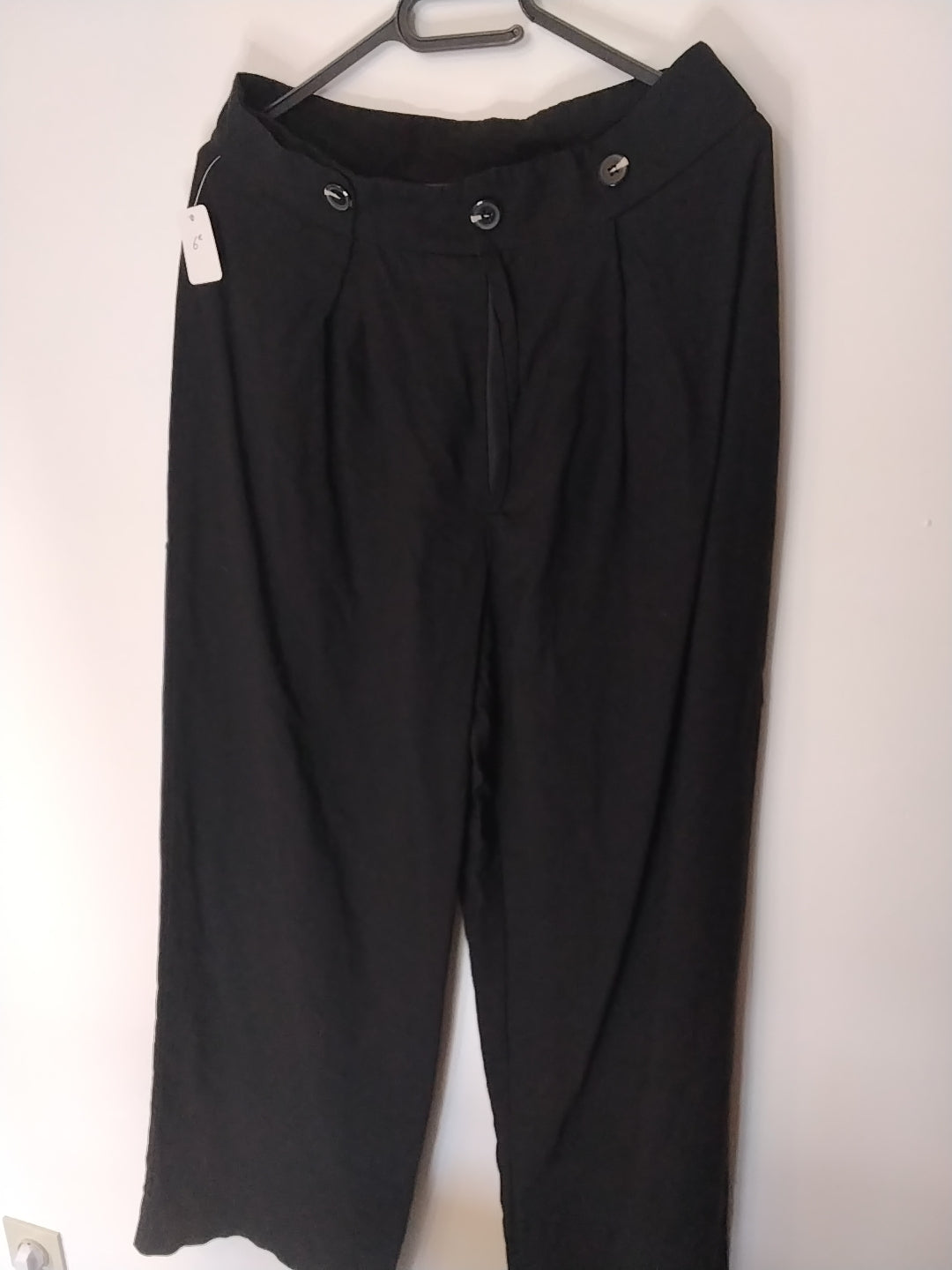 Pantalon kiabi taille 40